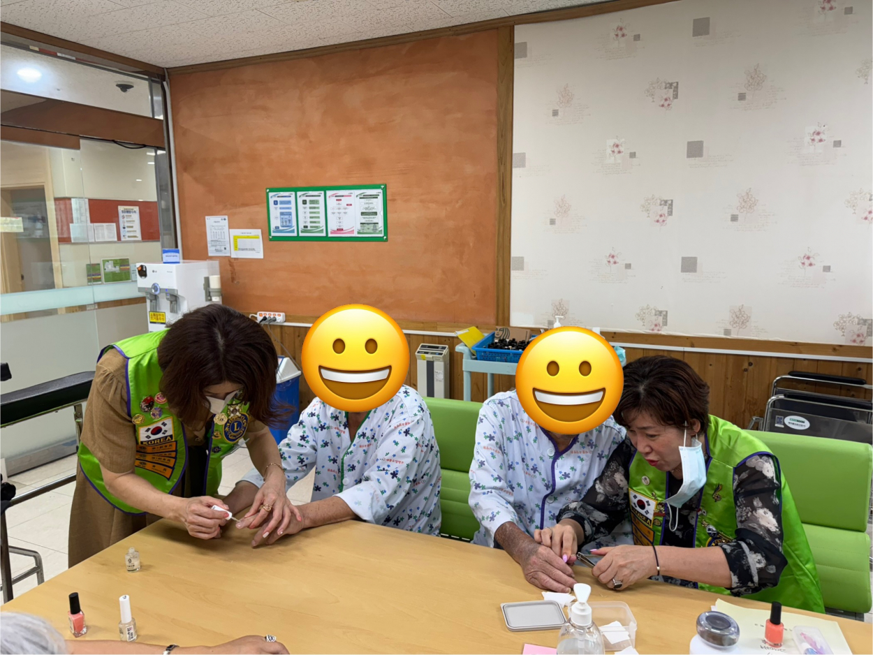 세종요양병원 네일아트 서비스 25/09/24 첨부이미지 : KakaoTalk_20250924_171915667_05.jpg