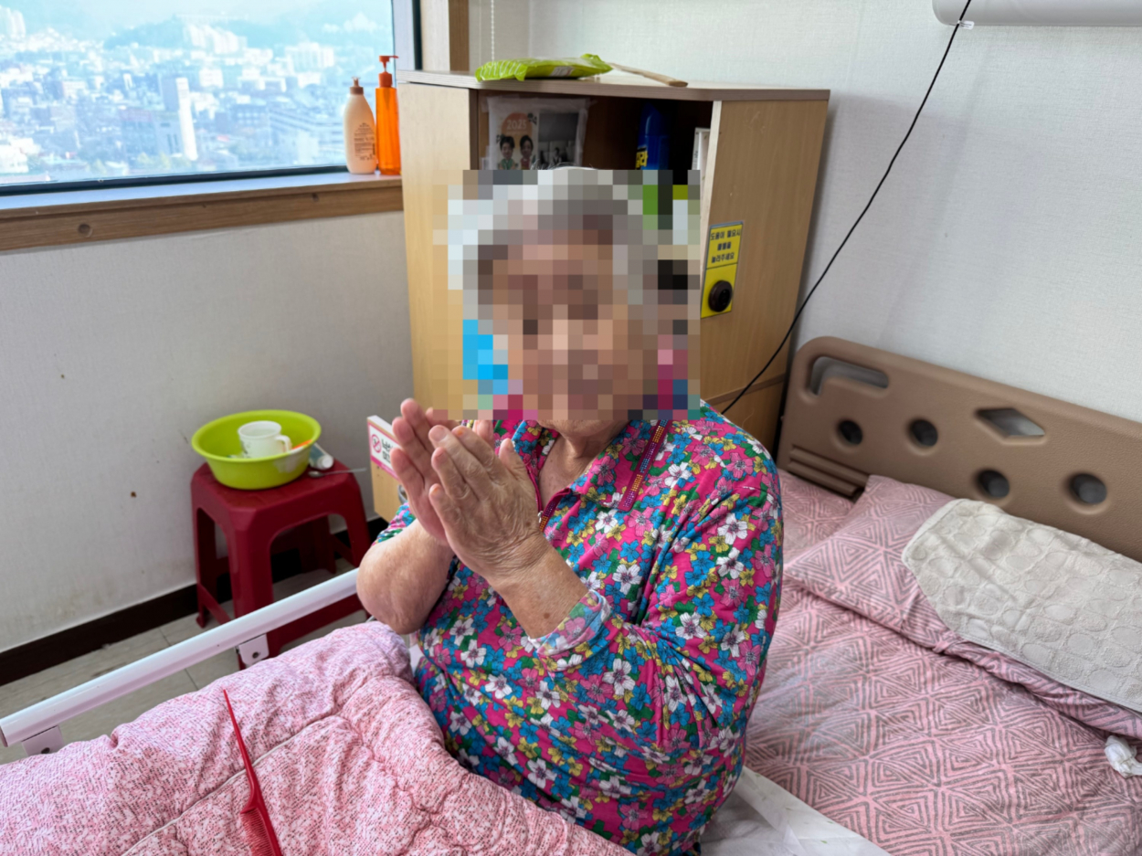 세종요양병원 신체활동 프로그램 실시(25/11/03~11/06) 첨부이미지 : KakaoTalk_20251106_111352443.jpg