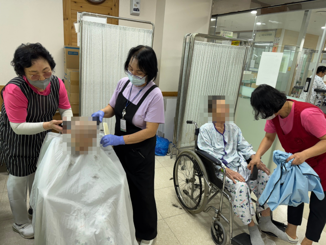 세종요양병원 이미용 서비스 실시(25/11/10~11/14) 첨부이미지 : KakaoTalk_20251114_155840112_08.jpg