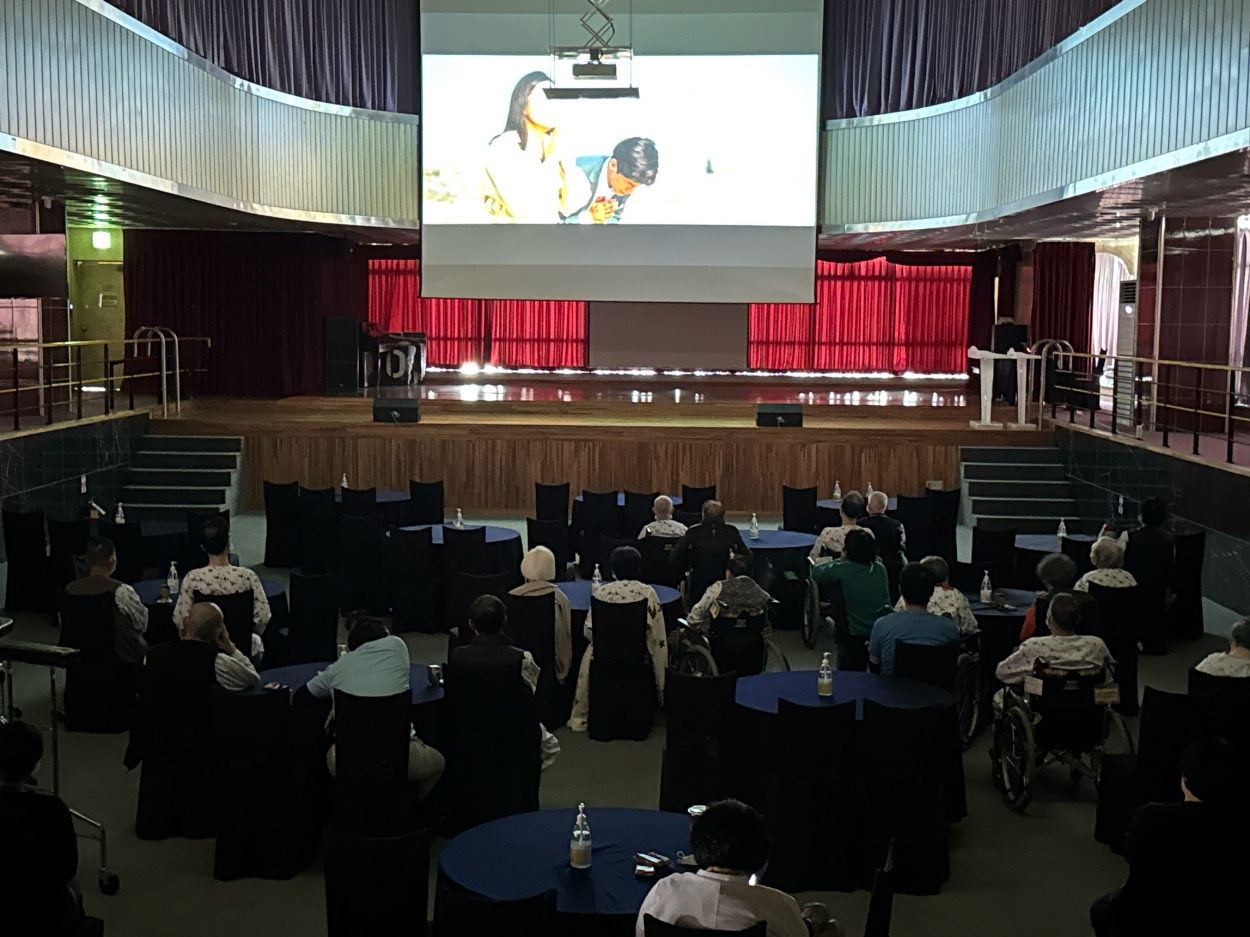 세종요양병원 영화상영 프로그램 실시(25/11/15) 첨부이미지 : KakaoTalk_20251115_102942540_19.jpg