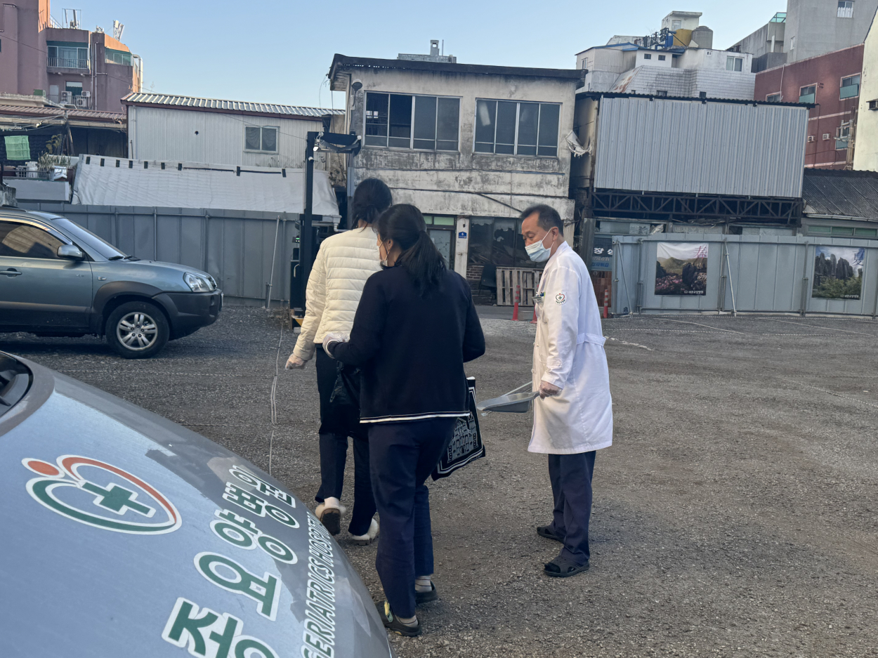 세종요양병원 금요대청소 실시(25/12/05) 첨부이미지 : KakaoTalk_20251205_084708380_03.jpg