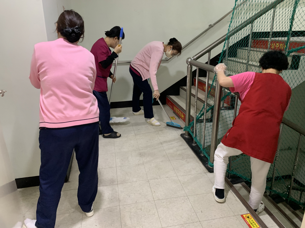 세종요양병원 금요대청소 실시(25/12/26) 첨부이미지 : KakaoTalk_20251226_152108598.jpg