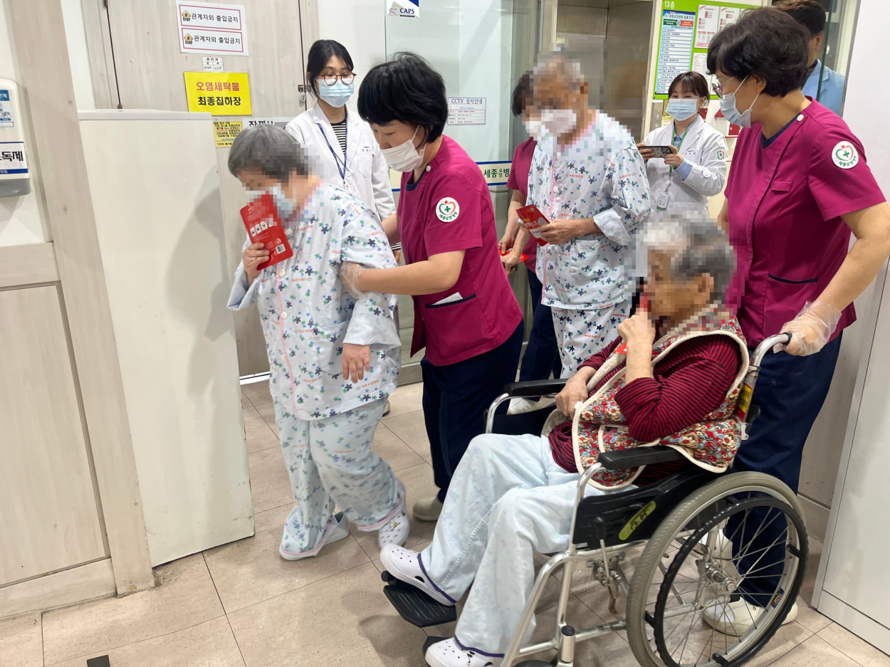 세종요양병원 소방훈련 실시(26/04/06) 첨부이미지 : 26.04.06 소방훈련.jpg